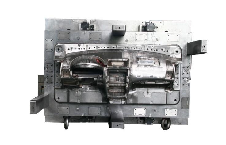 中控臺(tái)模具